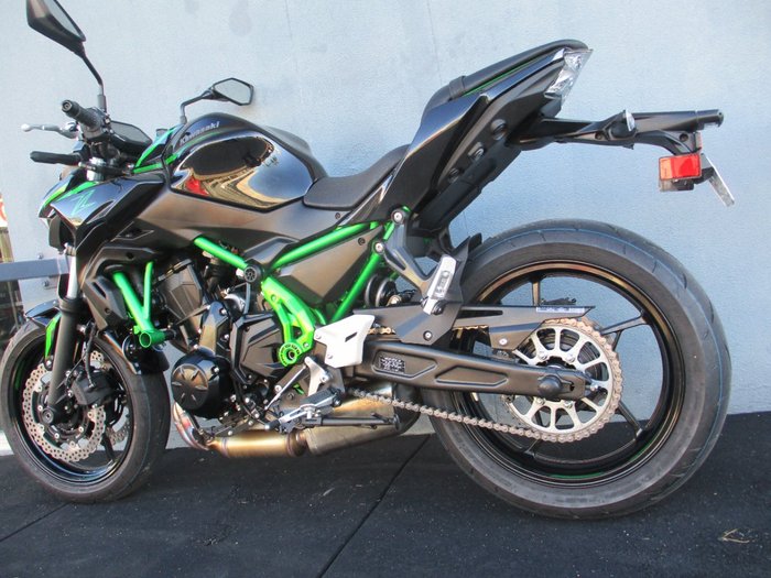 2025 Kawasaki Z650L (LAMS) Black