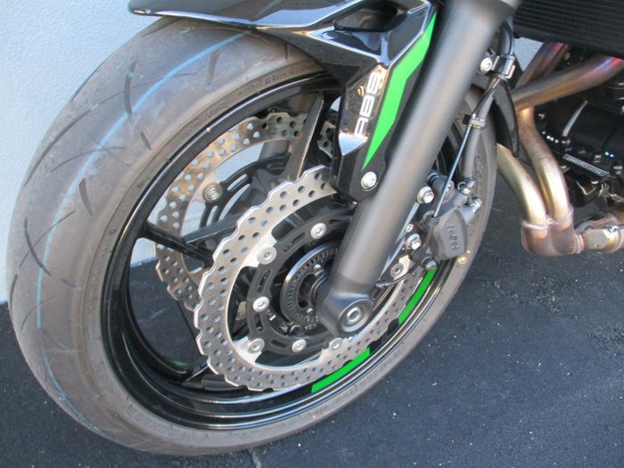 2025 Kawasaki Z650L (LAMS) Black