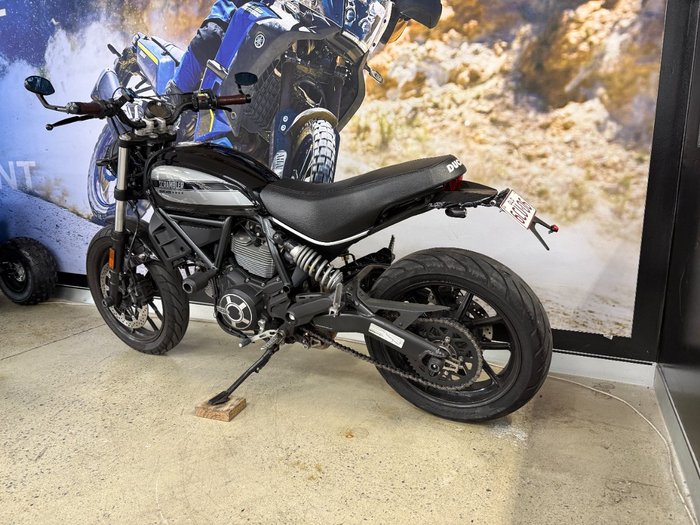 2016 DUCATI SCRAMBLER CLASSIC Grey