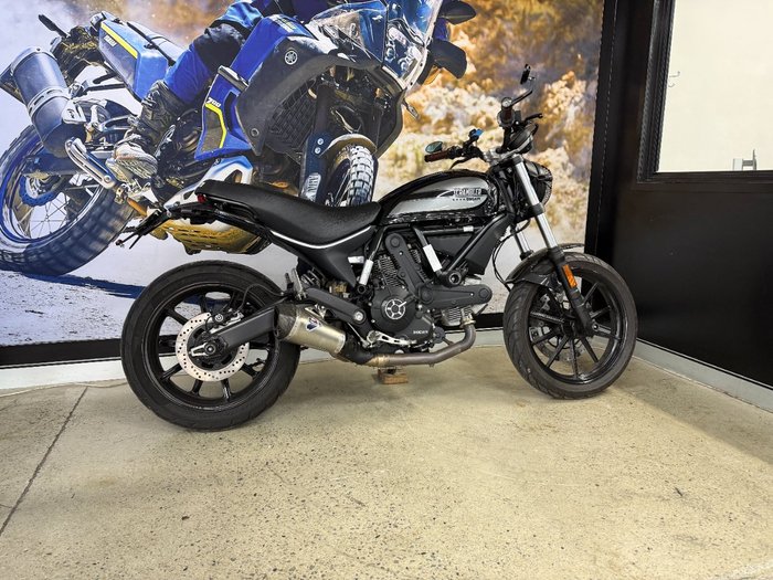 2016 DUCATI SCRAMBLER CLASSIC Grey