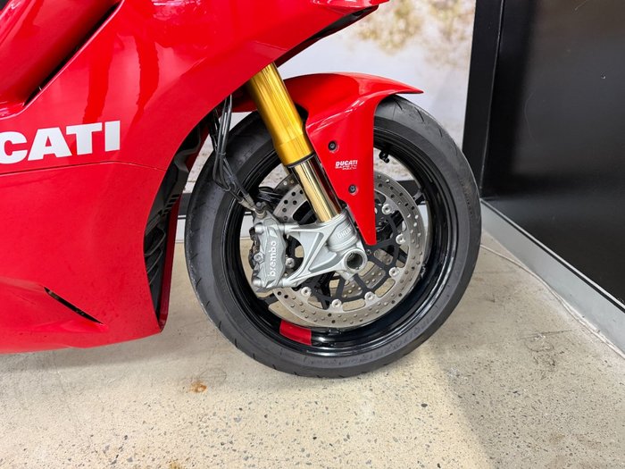 2021 DUCATI SUPERSPORT 950 S RED