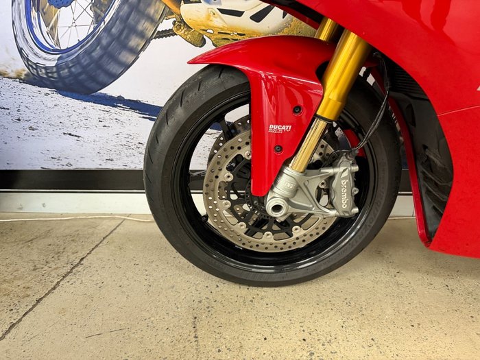 2021 DUCATI SUPERSPORT 950 S RED