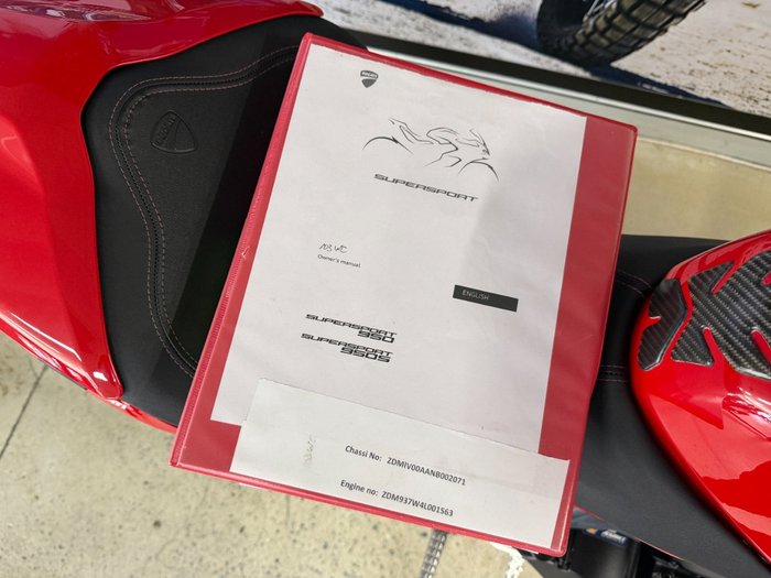 2021 DUCATI SUPERSPORT 950 S RED