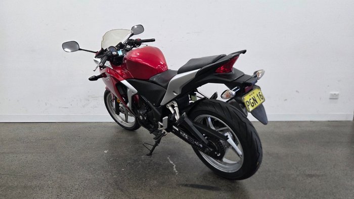 2011 Honda CBR250R Red
