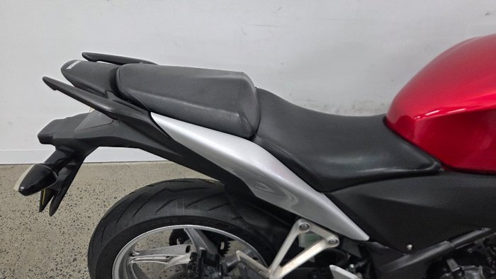 2011 Honda CBR250R Red