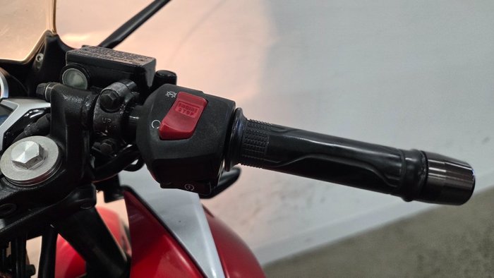 2011 Honda CBR250R Red