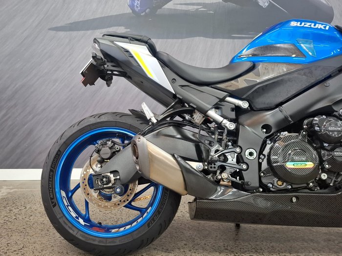 2022 Suzuki GSX-S1000