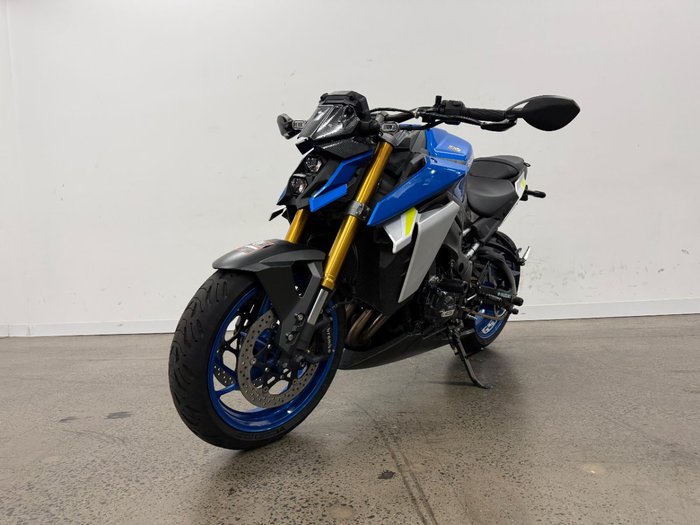 2022 Suzuki GSX-S1000
