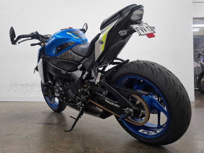 2022 Suzuki GSX-S1000 Blue