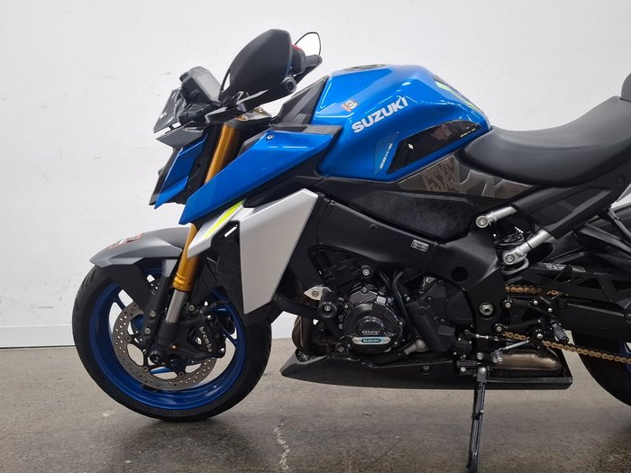 2022 Suzuki GSX-S1000 Blue