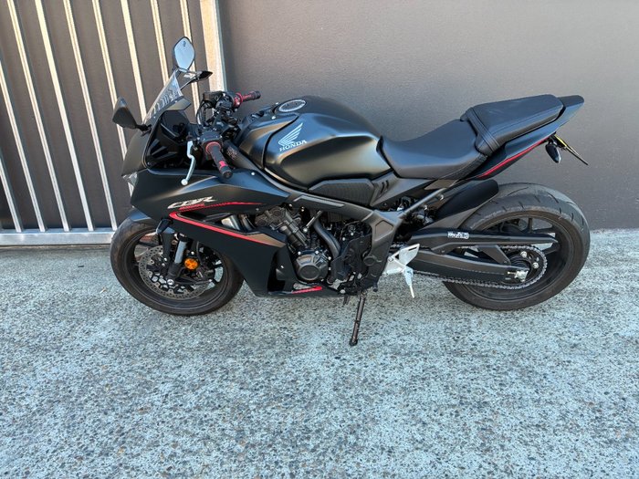 2024 Honda CBR650RAC BLACK
