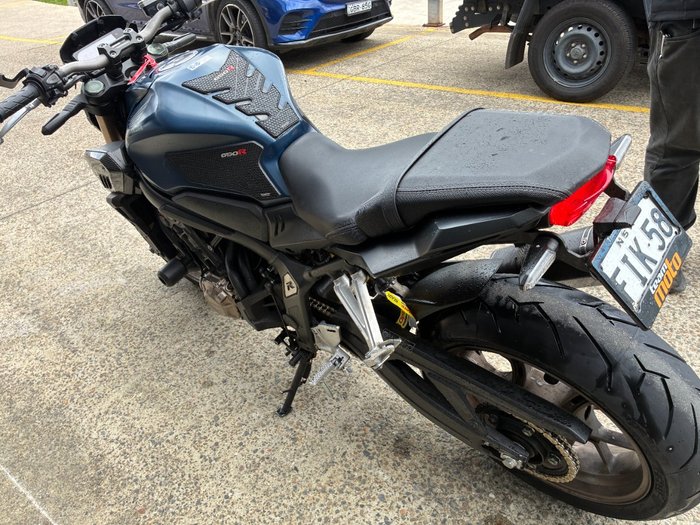 2021 Honda CB650R BLUE
