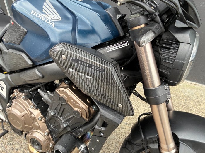 2021 Honda CB650R BLUE