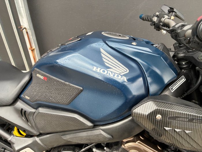 2021 Honda CB650R BLUE