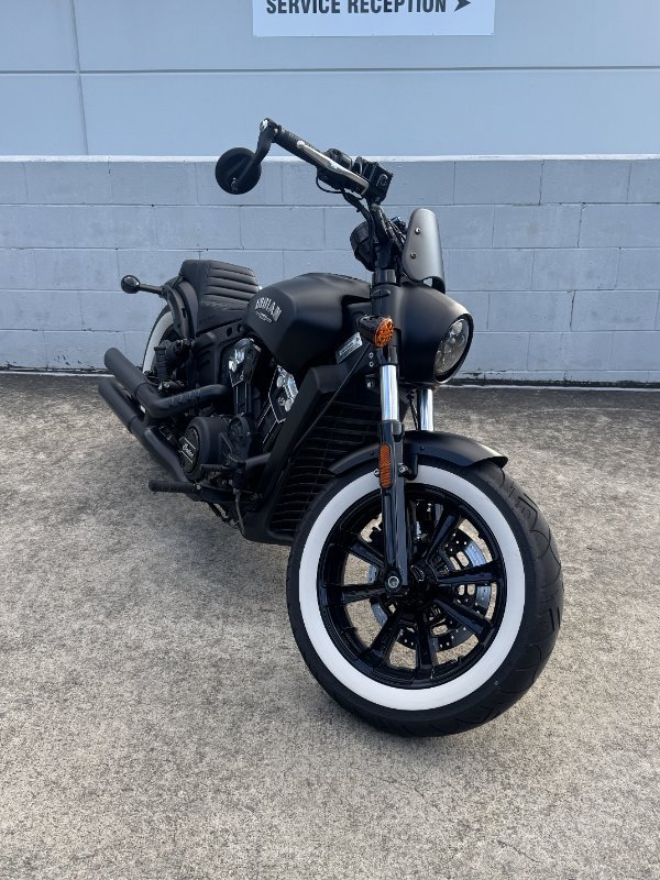 2021 INDIAN SCOUT BOBBER Black