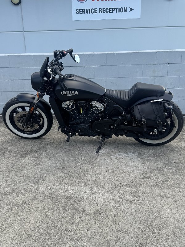 2021 INDIAN SCOUT BOBBER Black