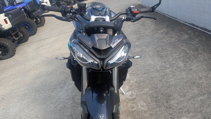2025 Triumph STREET TRIPLE RS Black