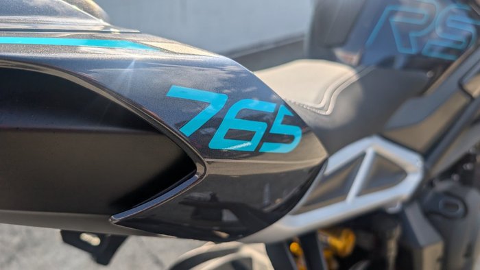 2025 Triumph STREET TRIPLE RS Black