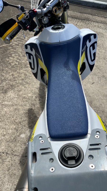 2020 HUSQVARNA 701 ENDURO White