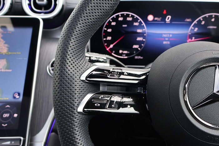 2025 Mercedes-Benz GLC-Class GLC300