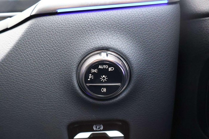 2025 Mercedes-Benz GLC-Class GLC300