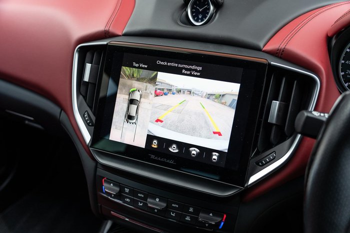 2022 Maserati Ghibli Modena