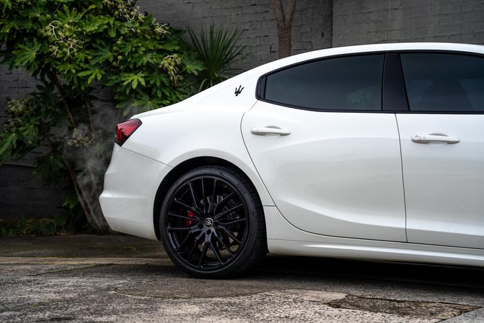 2022 Maserati Ghibli Modena