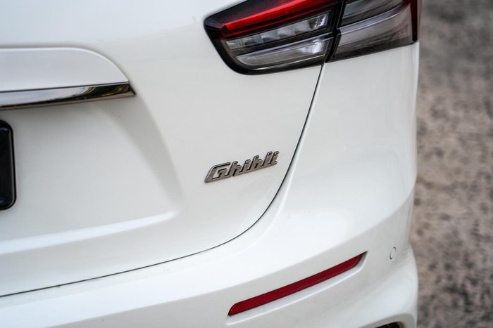 2022 Maserati Ghibli Modena