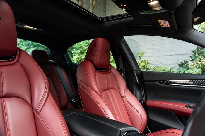 2022 Maserati Ghibli Modena