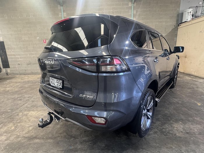 2023 Isuzu MU-X LS-T