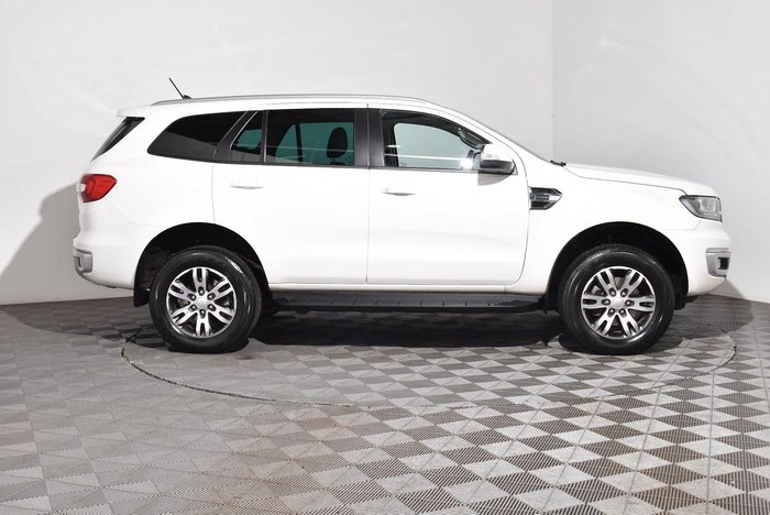 2022 Ford Everest Trend