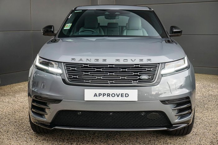 2025 Land Rover Range Rover Velar P250 Dynamic SE