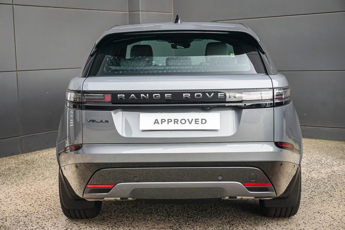 2025 Land Rover Range Rover Velar P250 Dynamic SE