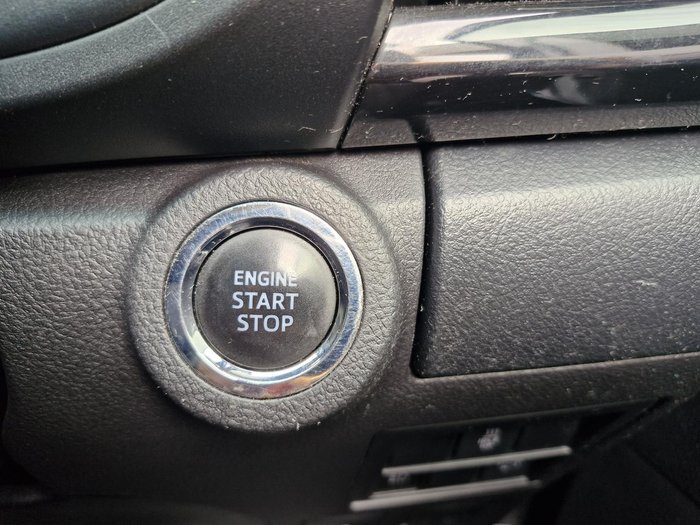 2022 Toyota Hilux Rugged X