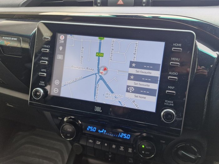 2022 Toyota Hilux Rugged X
