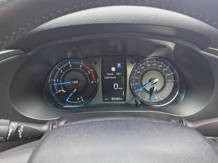 2022 Toyota Hilux Rugged X