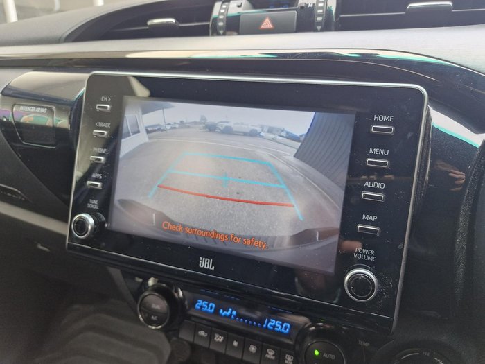 2022 Toyota Hilux Rugged X