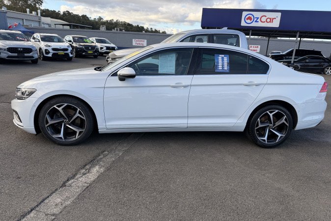2022 VOLKSWAGEN PASSAT 140TSI BUSINESS