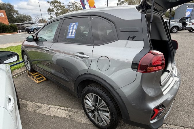 2022 KIA NIRO HEV S (HYBRID)