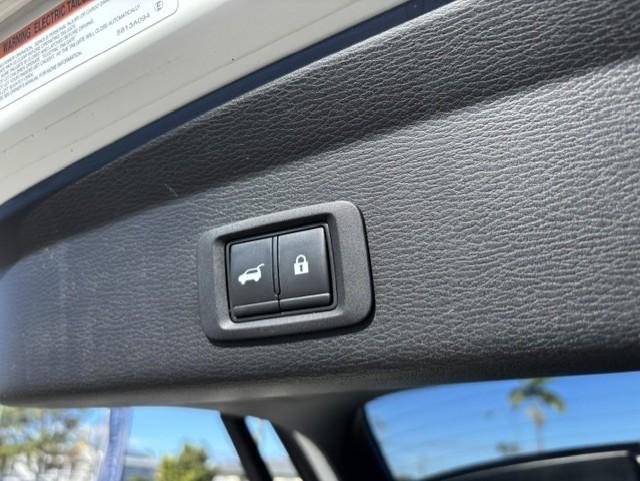 2021 Mitsubishi Outlander LS