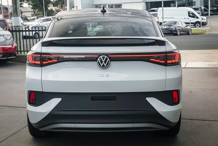 2025 Volkswagen ID.5 Pro
