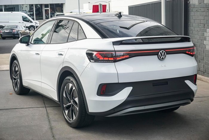 2025 Volkswagen ID.5 Pro