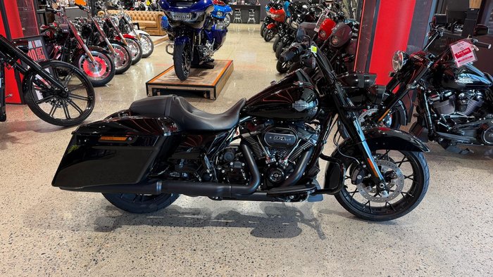 Harley-Davidson Road King Special 114 (FLHRXS) Touring