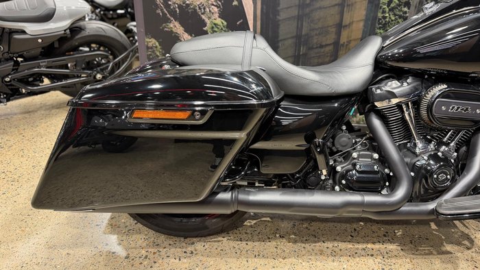 2025 Harley-Davidson Road King Special 114 (FLHRXS) Touring Black