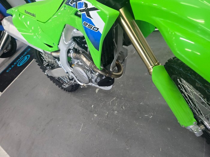 2026 Kawasaki KX252FTFNN Green