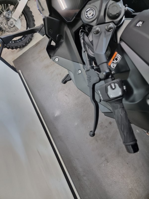 2026 Suzuki GSX-8R (GSX800FRQ) Black