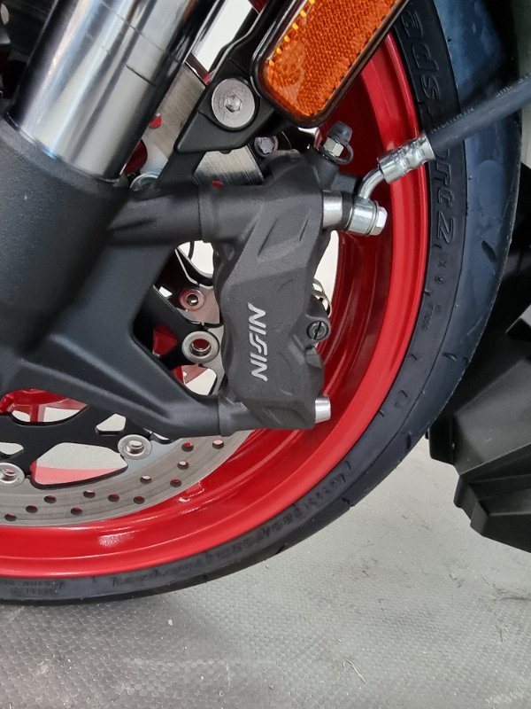 2026 Suzuki GSX-8R (GSX800FRQ) Black
