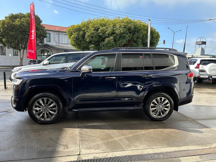 2023 Toyota Landcruiser