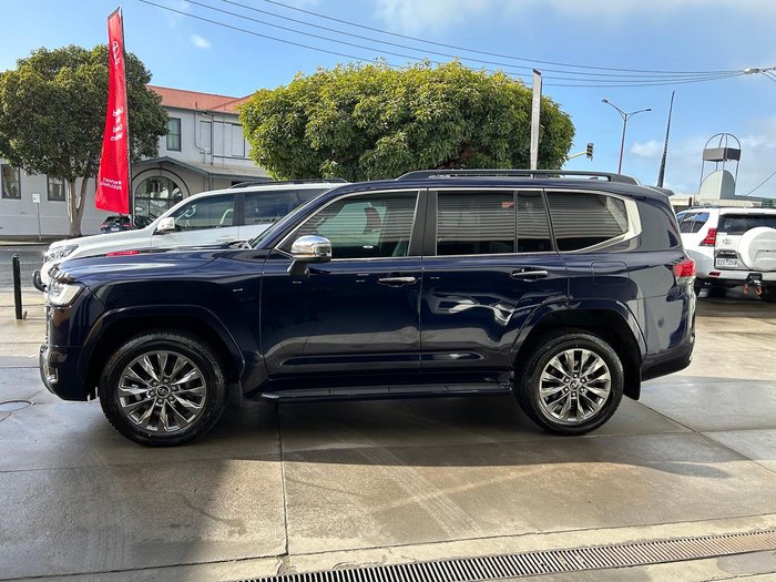 2023 Toyota Landcruiser