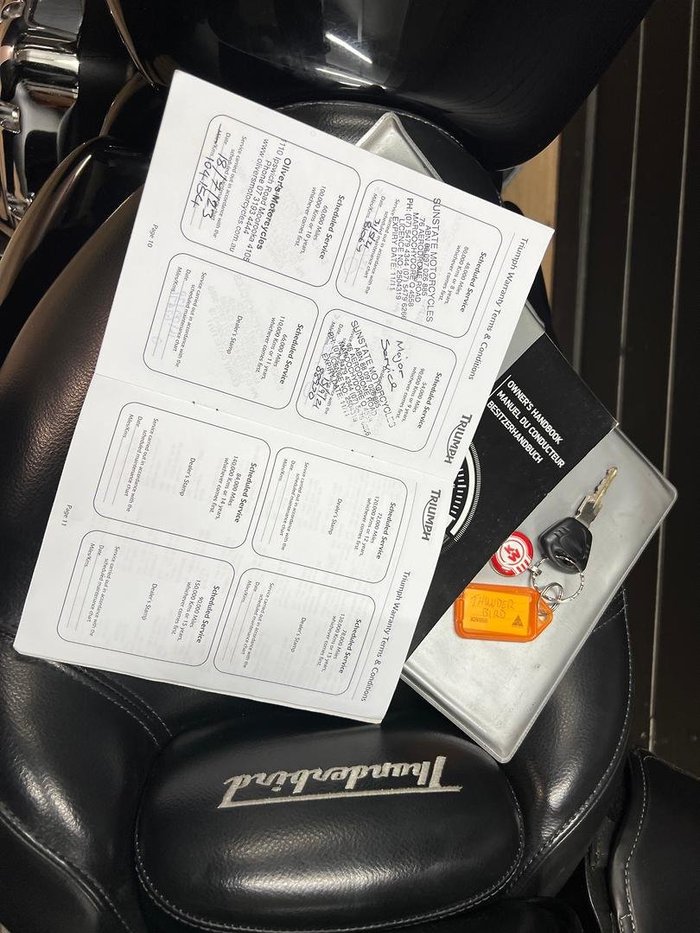 2016 TRIUMPH THUNDERBIRD LT Black